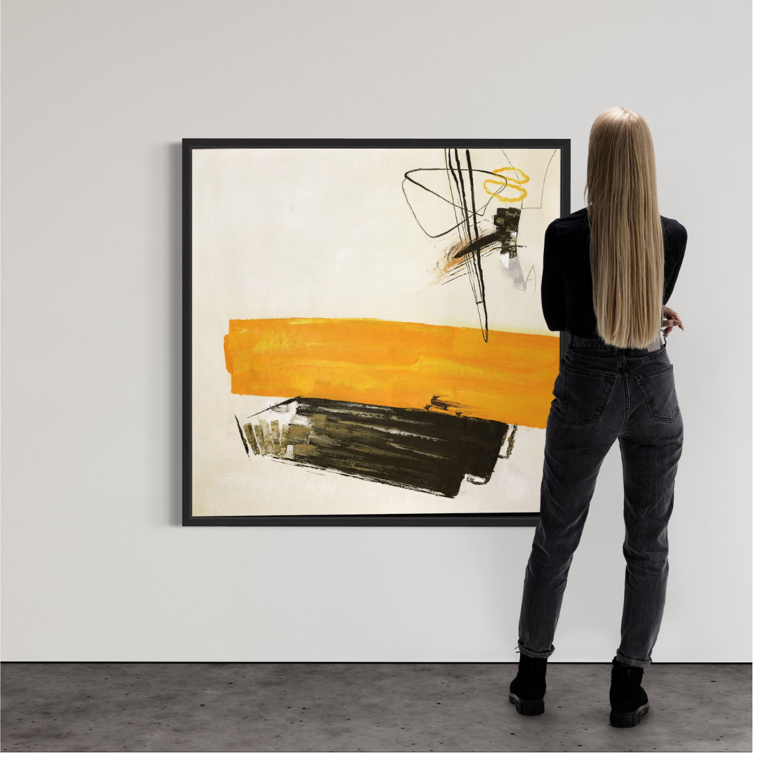 Impacto Abstracto: Amarillo y Negro en Equilibrio