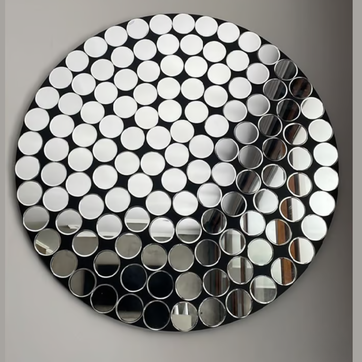 Espejo Redondo Decorativo 90×90 cm con Diseño de Círculos Espejados